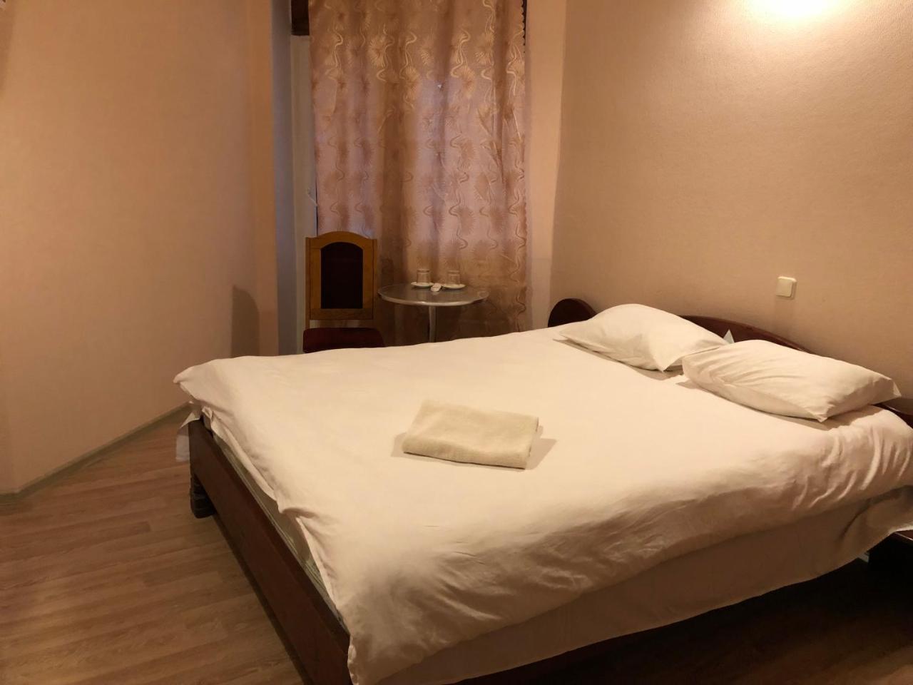 Zhuliany City Hotel Gatnoye Екстериор снимка