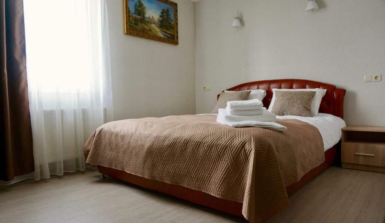 Zhuliany City Hotel Gatnoye Екстериор снимка