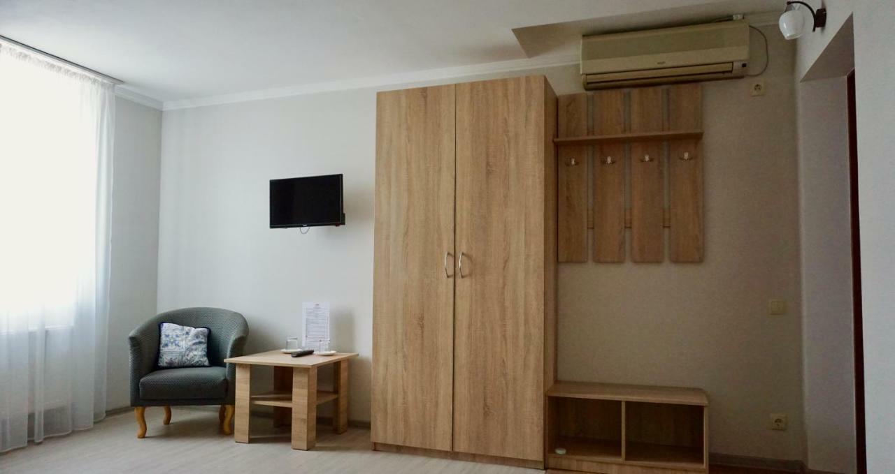 Zhuliany City Hotel Gatnoye Екстериор снимка