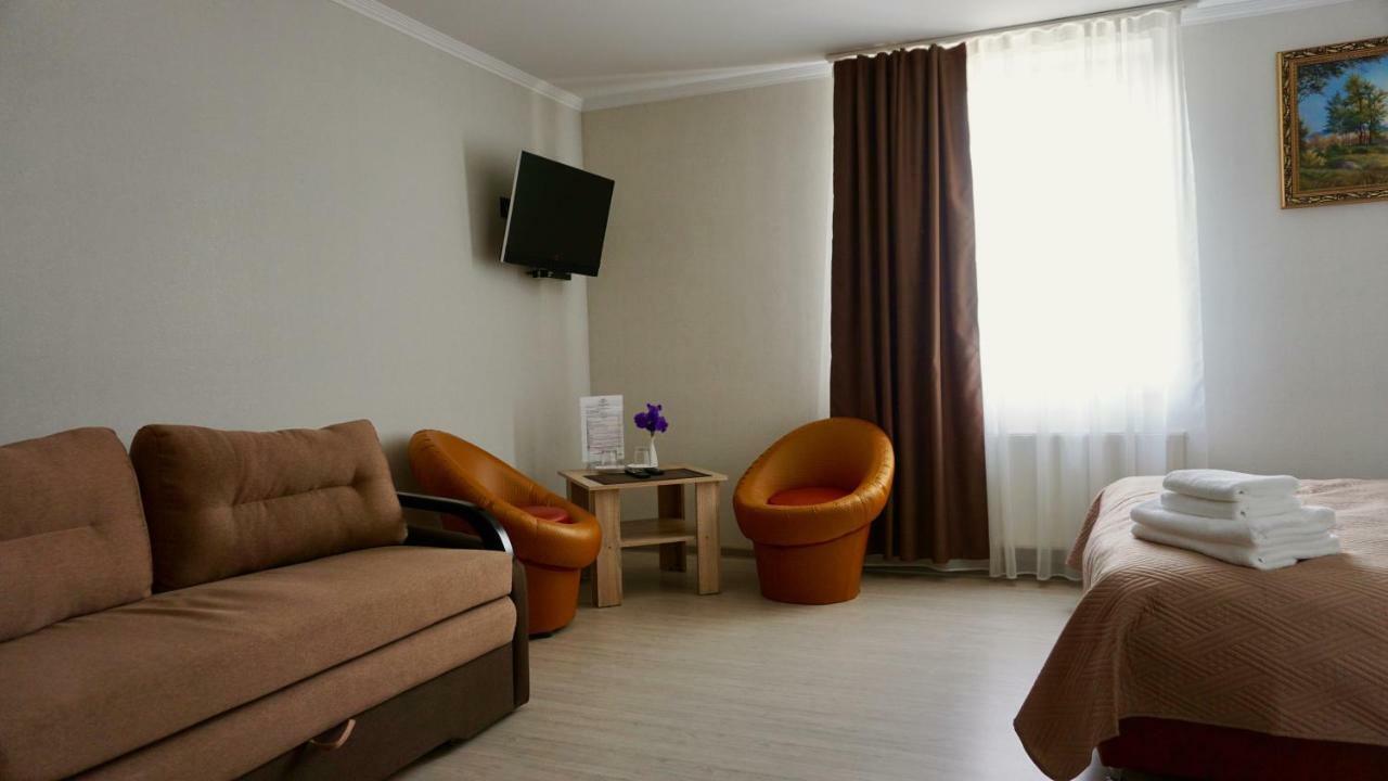 Zhuliany City Hotel Gatnoye Екстериор снимка