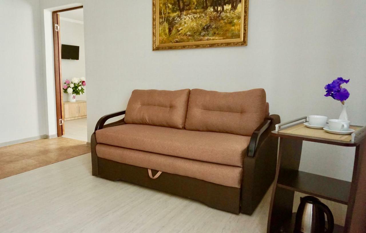 Zhuliany City Hotel Gatnoye Екстериор снимка