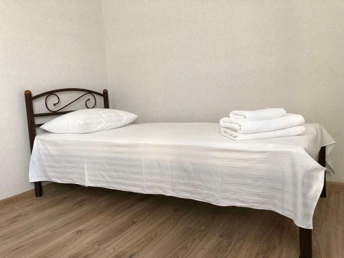 Zhuliany City Hotel Gatnoye Екстериор снимка