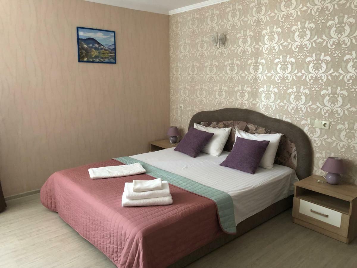 Zhuliany City Hotel Gatnoye Екстериор снимка