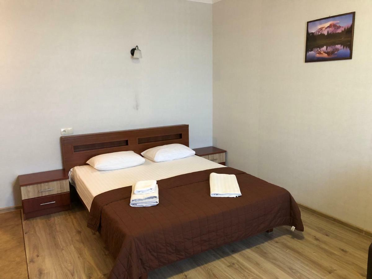 Zhuliany City Hotel Gatnoye Екстериор снимка